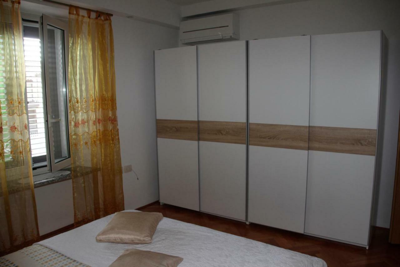 Tourist Farm With Apartments Fig Tree Dekani Екстериор снимка